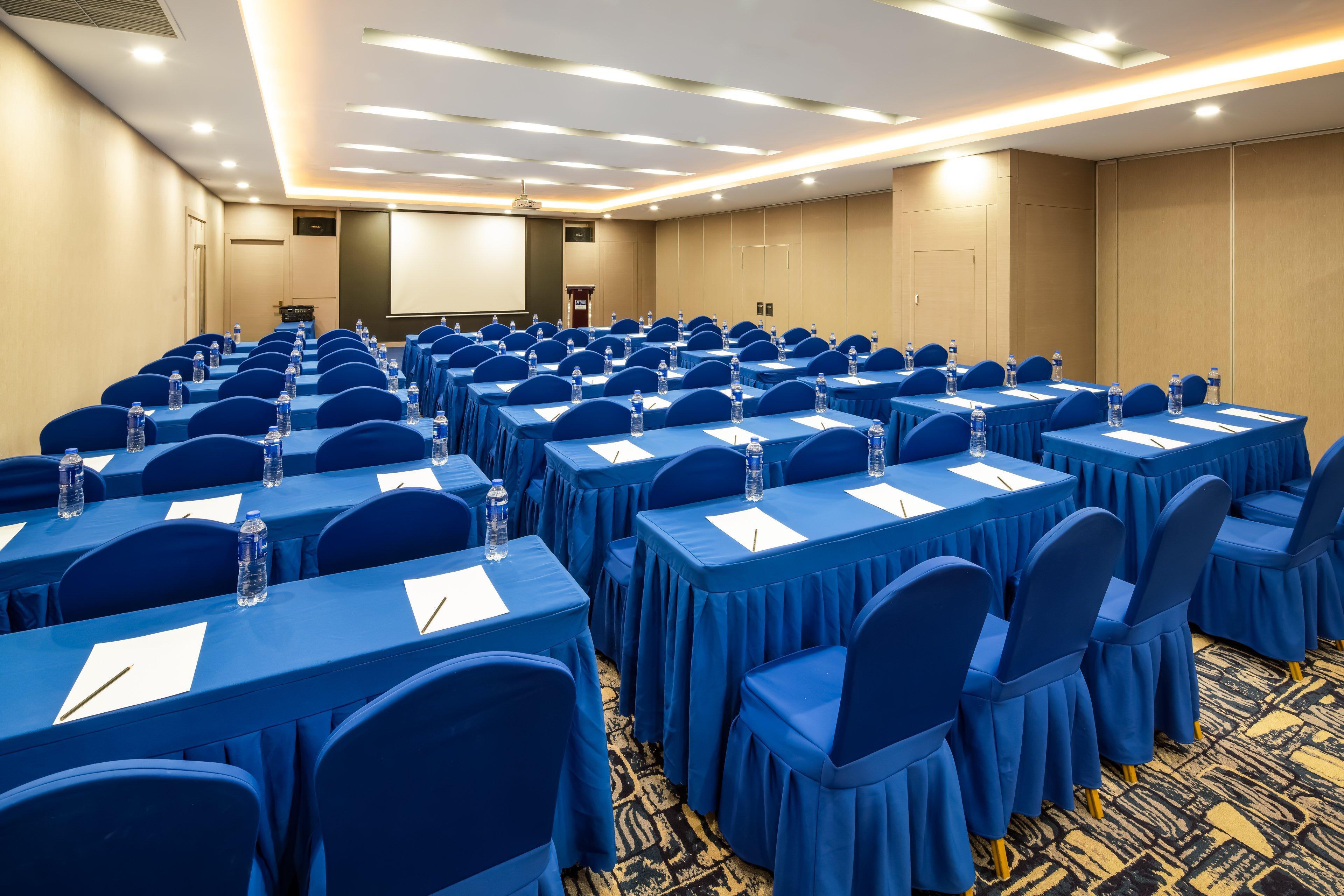 Holiday Inn Express Shenyang North Station By Ihg Экстерьер фото