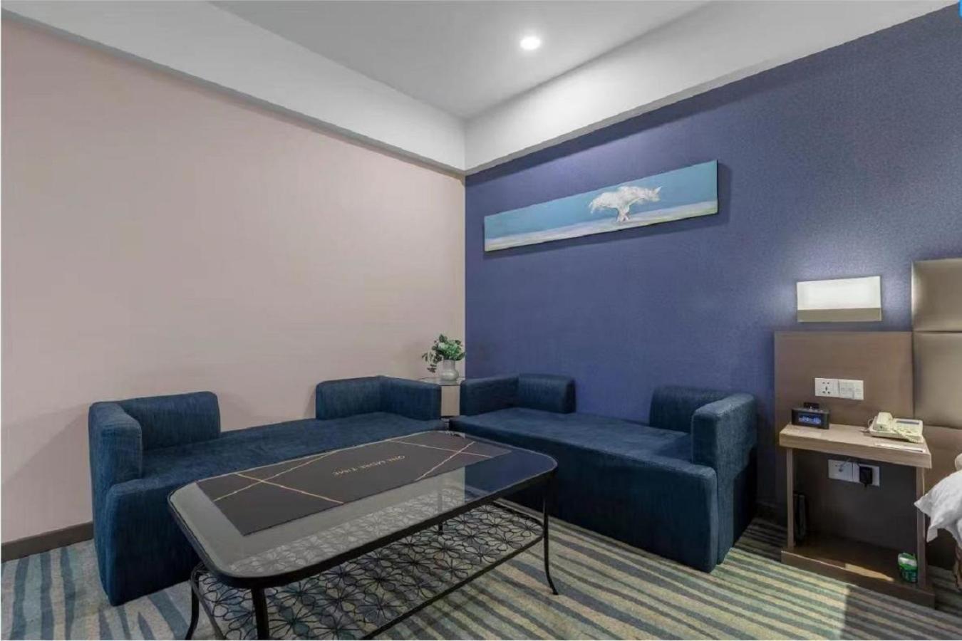 Holiday Inn Express Shenyang North Station By Ihg Экстерьер фото